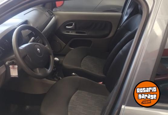 Autos - Renault SYMBOL  LUXE 2013 Nafta 68500Km - En Venta