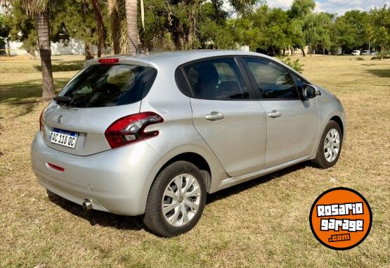 Autos - Peugeot 208 Active 1.6 2017 Nafta 67000Km - En Venta