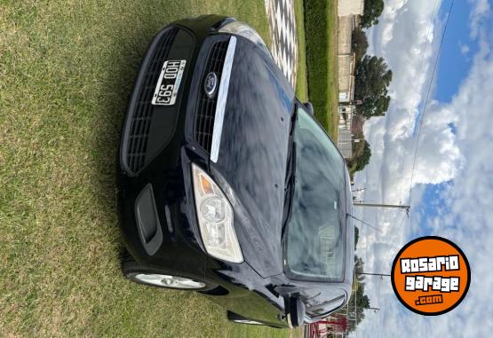 Autos - Ford Focus trend 2008 Nafta 202000Km - En Venta