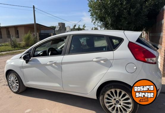 Autos - Ford FIESTA KINETIC SE 2016 GNC 144600Km - En Venta