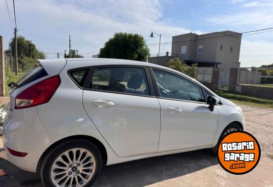 Autos - Ford FIESTA KINETIC SE 2016 GNC 144600Km - En Venta