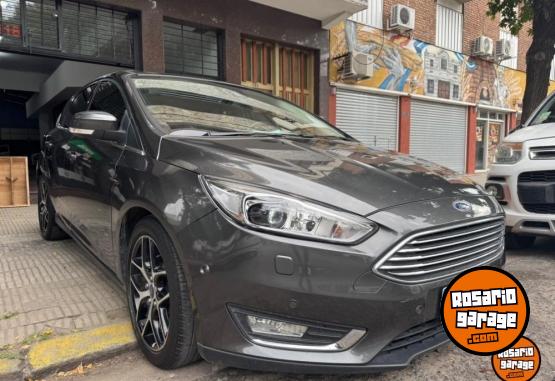 Autos - Ford FOCUS 2017 Nafta 70000Km - En Venta