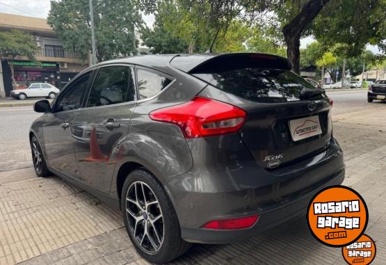 Autos - Ford FOCUS 2017 Nafta 70000Km - En Venta