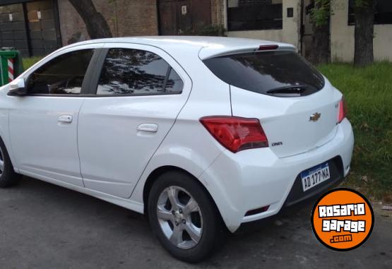 Autos - Chevrolet Onix 2018 Nafta 100000Km - En Venta
