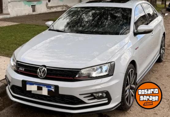 Autos - Volkswagen Vento gli inmaculado 2017 Nafta 150000Km - En Venta