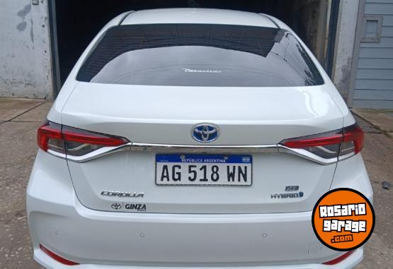 Autos - Toyota COROLLA HIBRIDO 2024 Electrico / Hibrido 27000Km - En Venta