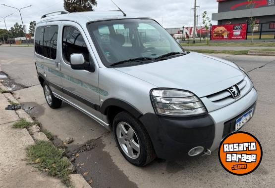 Utilitarios - Peugeot Partner Patagonica 2018 Diesel 190000Km - En Venta