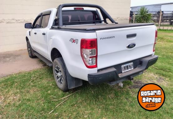 Camionetas - Ford Ranger XL safery 2015 Diesel 257000Km - En Venta