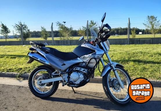 Motos - Honda Nx400 2011 Nafta 45500Km - En Venta
