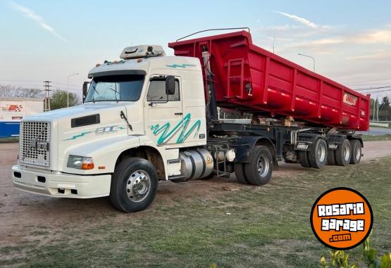 Autos - Volvo NL10 2000 Diesel 1Km - En Venta