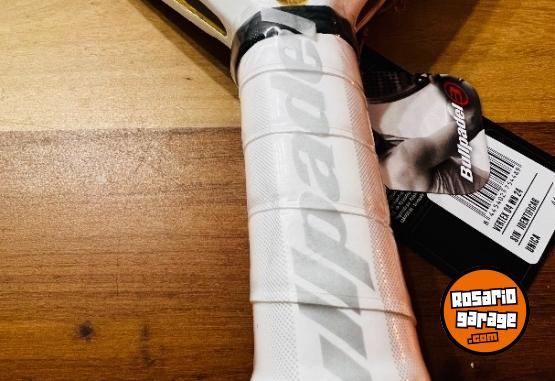 Deportes - Pala Bullpadel - VERTEX 4 Pro 2025 - En Venta