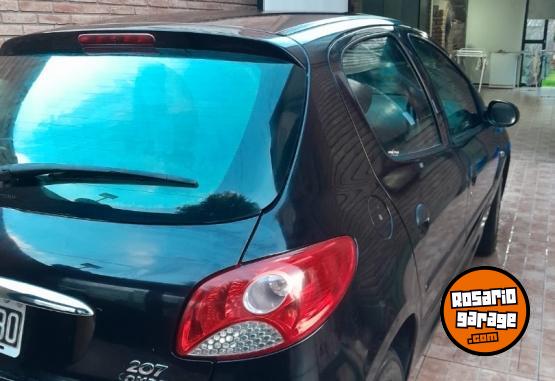Autos - Peugeot 207 2012 Nafta 111000Km - En Venta