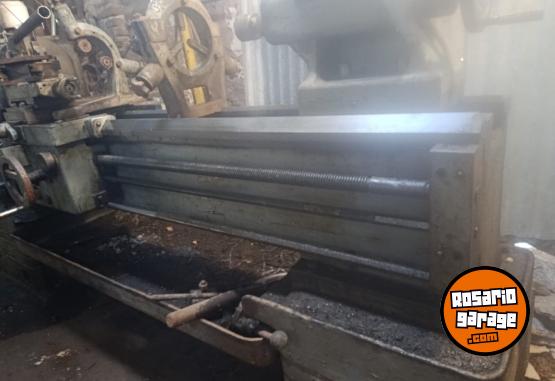 Herramientas - VENDO Torno - Limadora - Agujereadora - Puente gr�a - Mesa trabajo - Morza - Piedra trif�sica - En Venta