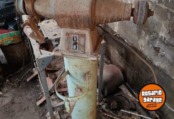 Herramientas - VENDO Torno - Limadora - Agujereadora - Puente gr�a - Mesa trabajo - Morza - Piedra trif�sica - En Venta