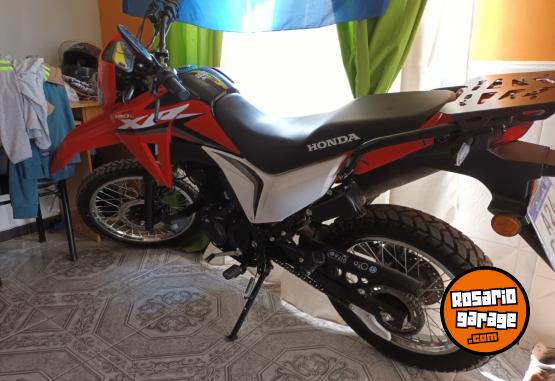 Motos - Honda XR 190 L 2025 Nafta 4000Km - En Venta