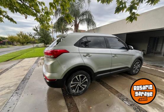 Autos - Hyundai CRETA 2021 Nafta 75000Km - En Venta