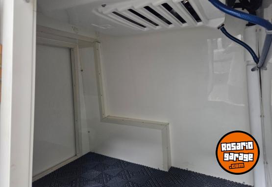 Utilitarios - Renault Kangoo 2013 Nafta 136000Km - En Venta