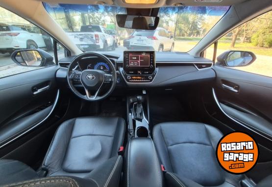 Autos - Toyota COROLLA SEG HIBRIDO 2022 Electrico / Hibrido 80000Km - En Venta