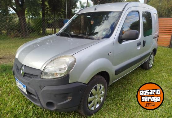 Utilitarios - Renault kangoo 2016 GNC 170000Km - En Venta