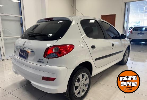 Autos - Peugeot 207 XR 1.4 2012 Nafta 121000Km - En Venta
