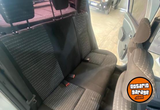 Autos - Renault Sandero Confort 1.6 2012 Nafta 127000Km - En Venta