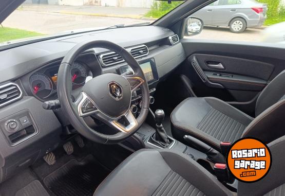 Camionetas - Renault DUSTER ICONIC 2025 Nafta 29000Km - En Venta