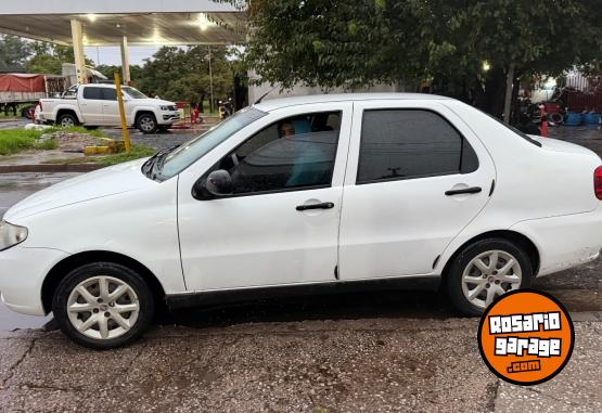 Autos - Fiat SIENA 1.4 FIRE 2011 GNC 230000Km - En Venta
