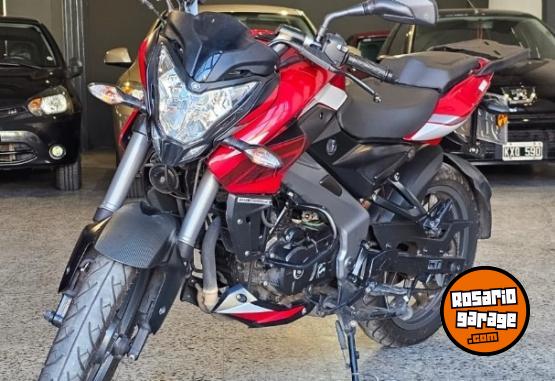Motos - Bajaj Rouser NS 160 2024 Nafta 12300Km - En Venta