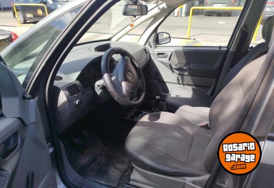 Autos - Chevrolet Meriva 2011 GNC 165000Km - En Venta