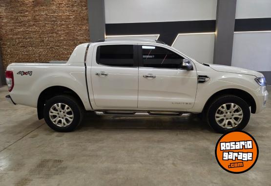 Camionetas - Ford RANGER 3.2 LTD 4X4 2018 Diesel 120000Km - En Venta