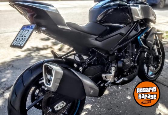 Motos - CF 450 NK inmaculada 2024 Nafta 10300Km - En Venta