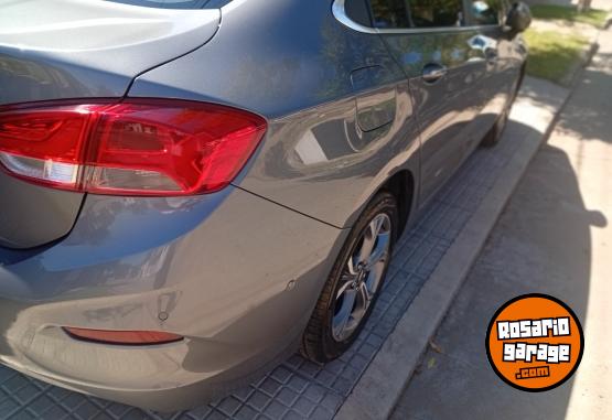 Autos - Chevrolet Premier 2021 Nafta 76000Km - En Venta