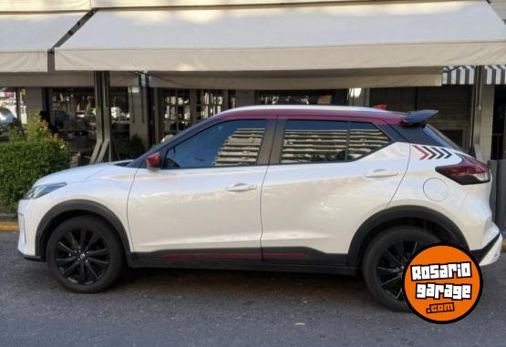 Autos - Nissan KICKS X PLAY 2022 Nafta 61000Km - En Venta