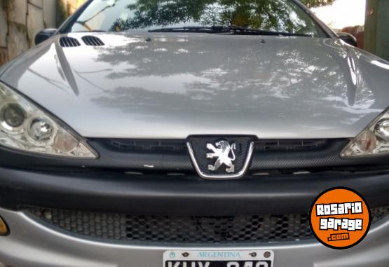 Autos - Peugeot 206 generation 2011 Nafta 96539Km - En Venta