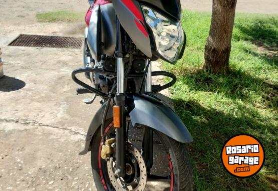 Motos - Bajaj Rouser Ns125 2023 Nafta 28000Km - En Venta