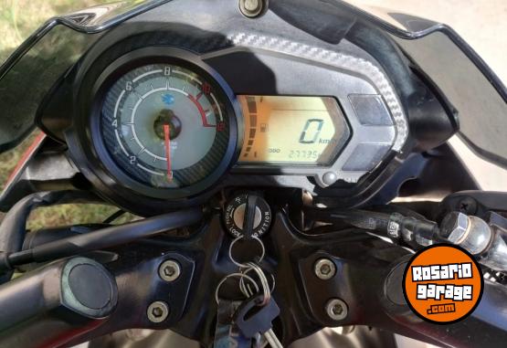Motos - Bajaj Rouser Ns125 2023 Nafta 28000Km - En Venta