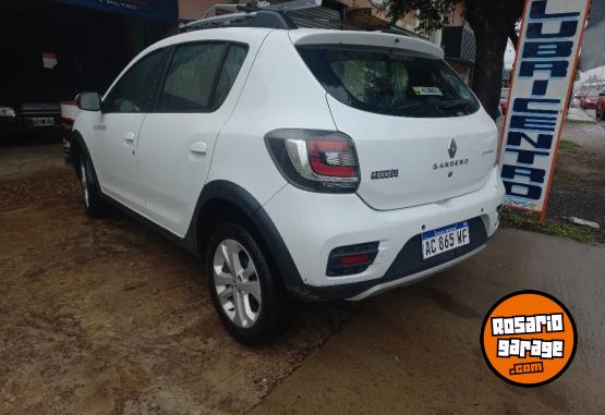 Autos - Renault Sandero Stepway Privilege 2018 Nafta 72000Km - En Venta