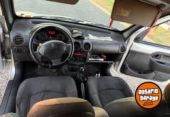 Utilitarios - Renault Kangoo 2018 Nafta 180000Km - En Venta