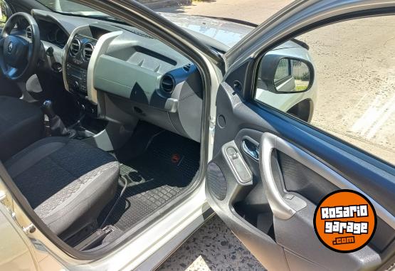 Autos - Renault Duster 2016 GNC  - En Venta