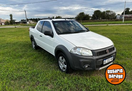 Autos - Fiat Strada 2018 GNC 97000Km - En Venta