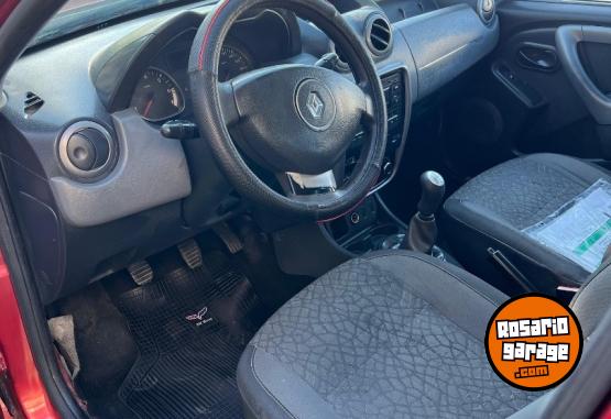 Autos - Renault Duster 2013 Nafta 185000Km - En Venta
