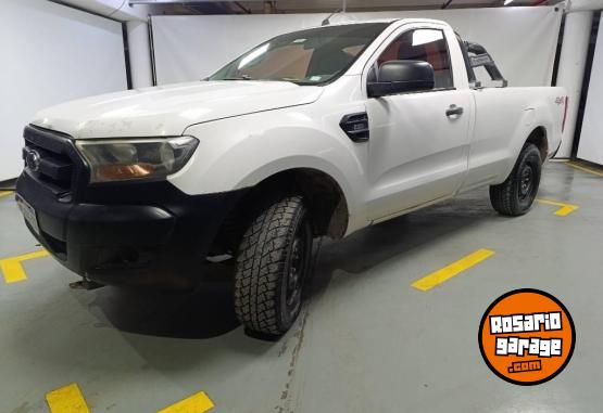 Camionetas - Ford Ranger cs 4x4 2018 Diesel 210000Km - En Venta