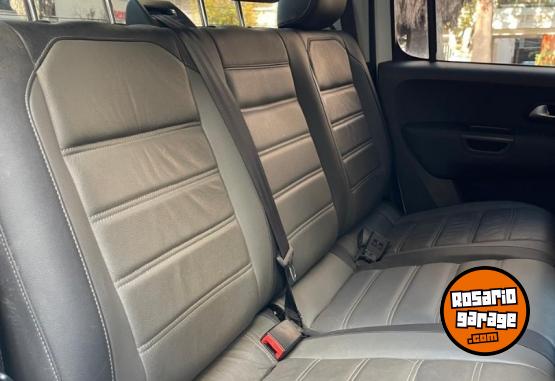 Camionetas - Volkswagen AMAROK 4X4 HIGHLINE 2023 Nafta 52000Km - En Venta