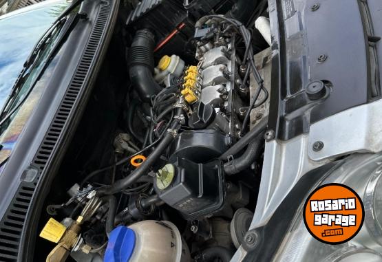 Autos - Volkswagen Suran 2010 Nafta 188000Km - En Venta