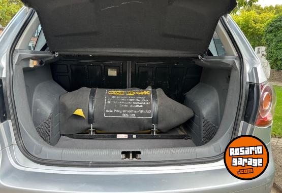 Autos - Volkswagen Suran 2010 Nafta 188000Km - En Venta