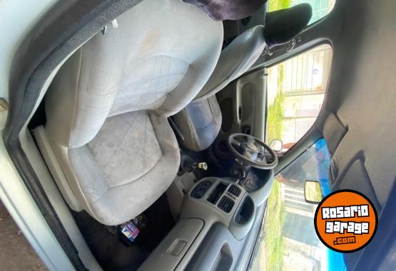 Autos - Renault Clio 2004 Nafta 156000Km - En Venta