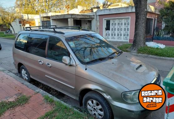 Autos - Kia Carnival 2004 Diesel 240000Km - En Venta