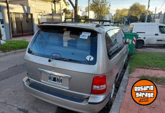 Autos - Kia Carnival 2004 Diesel 240000Km - En Venta