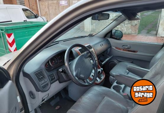 Autos - Kia Carnival 2004 Diesel 240000Km - En Venta