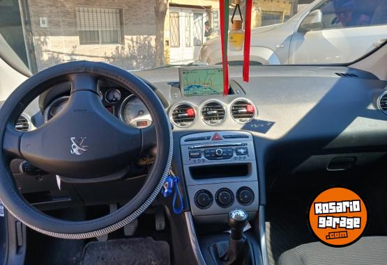 Autos - Peugeot 2015 allure1.6 2015 Diesel 126000Km - En Venta